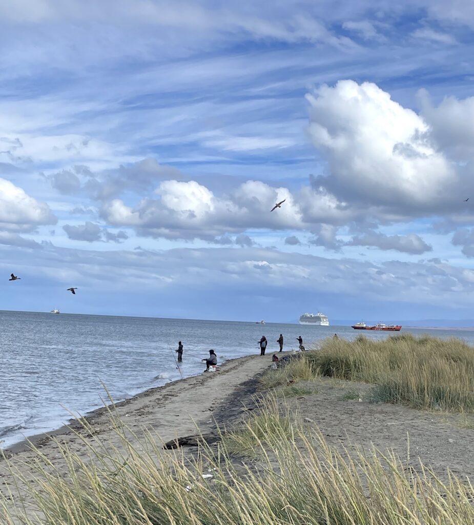 entorno pesca en el estrecho